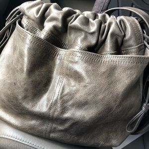 Jennifer rough & tumble wolf borough